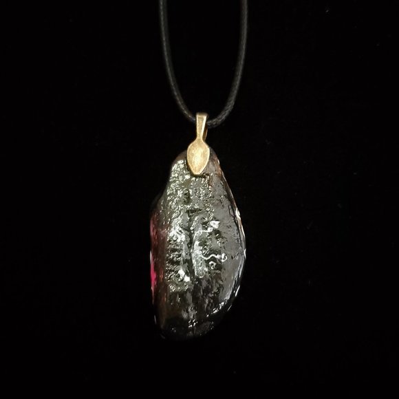 Hand Painted Dot Art Pendant - Picture 8 of 10